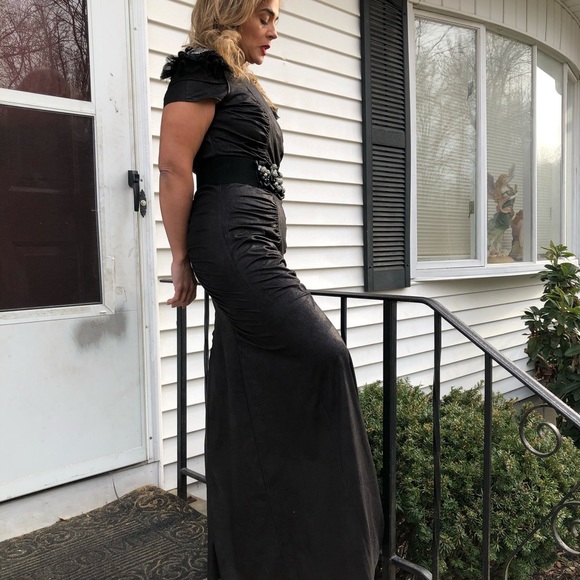 Dress - Picture 4 of 6